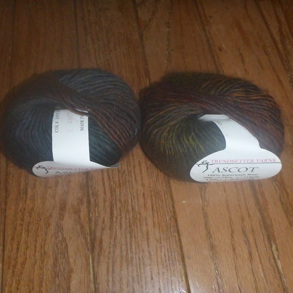 2 Balls Trendsetter Yarns ASCOT Wool Yarn - Color Irish Leather - 110 yds ea. - Picture 1 of 1